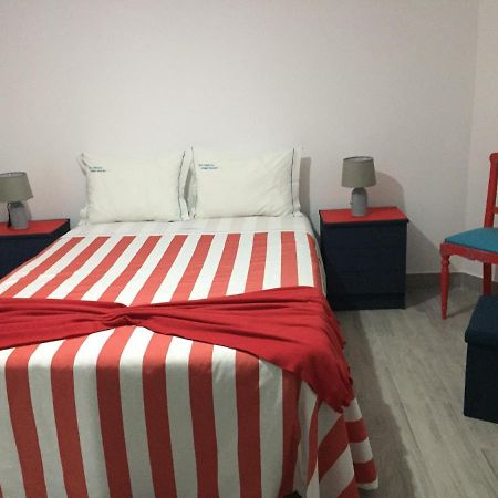 Casa De Ferias Na Praia 4+1 Nazaré Eksteriør bilde